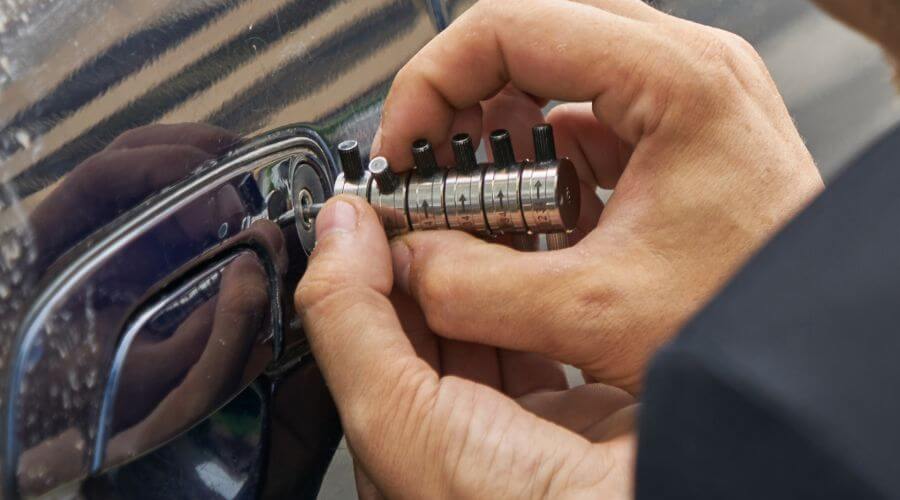 Expert Emergency Roof Repairs services in Planada, CA